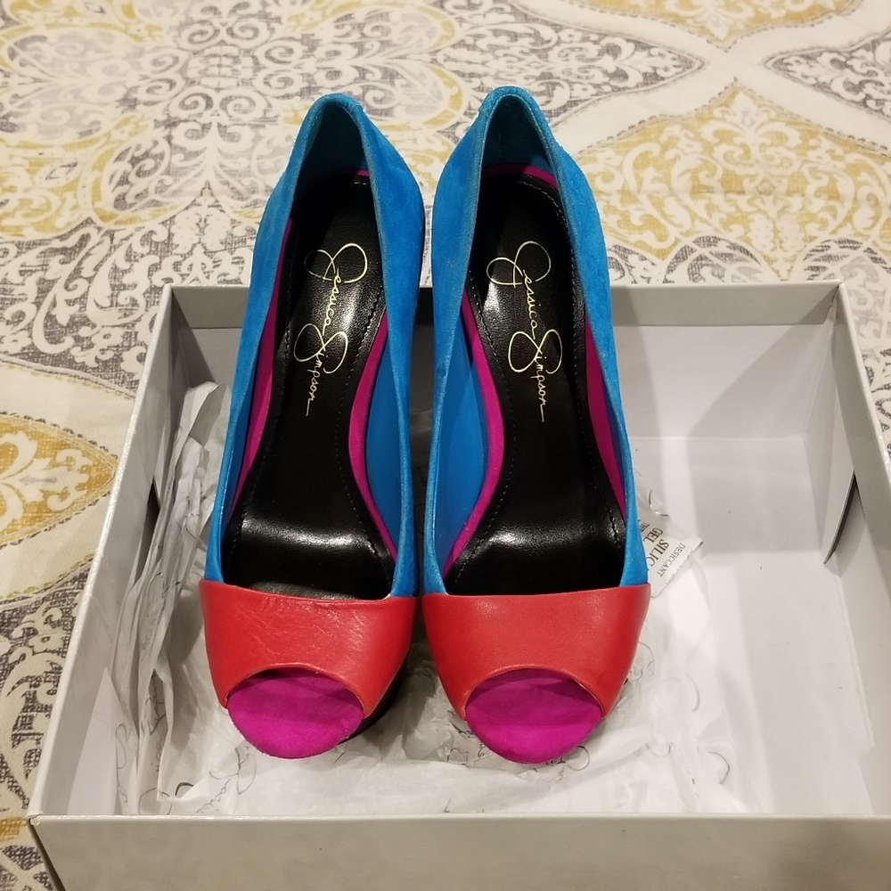 Multi color wedges